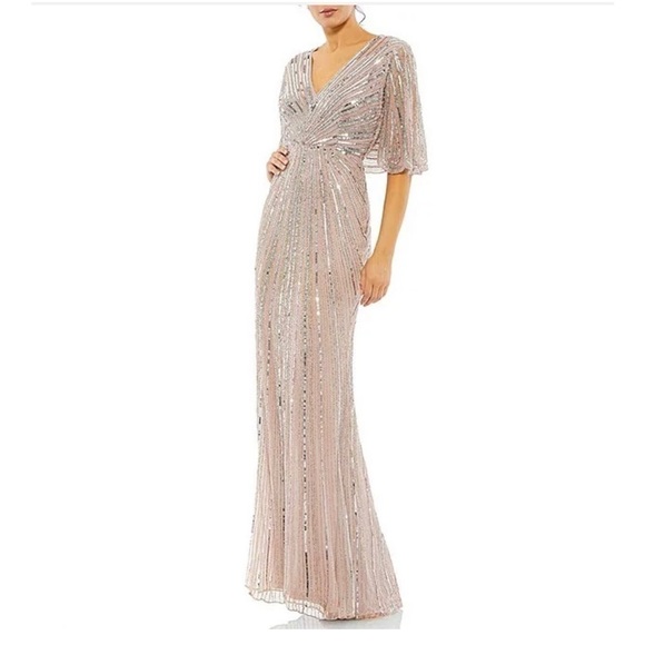 Mac Duggal
Sequin Twist Waist V-Neck Flutter Short Sleeve Sheath Gown Sz 12 NWT - Picture 1 of 12